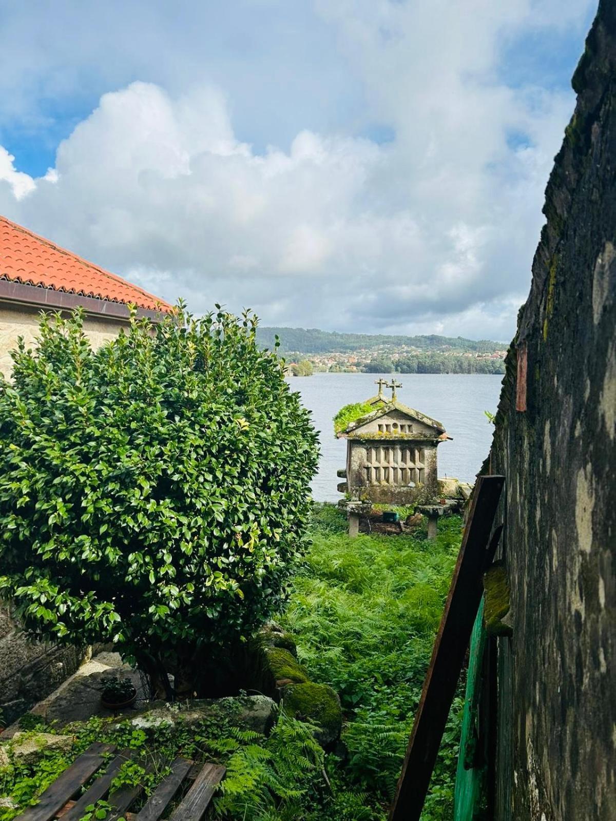 A Casina Villa กอมบาร์โร ภายนอก รูปภาพ